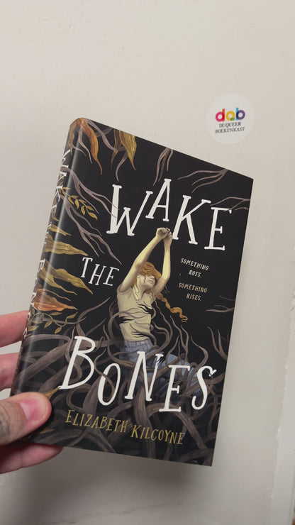 Kilcoyne, Elizabeth - Wake the Bones