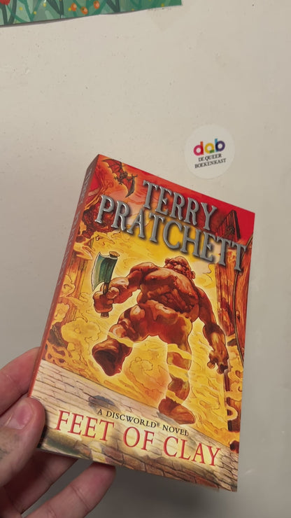 Pratchett, Terry - Feet of Clay